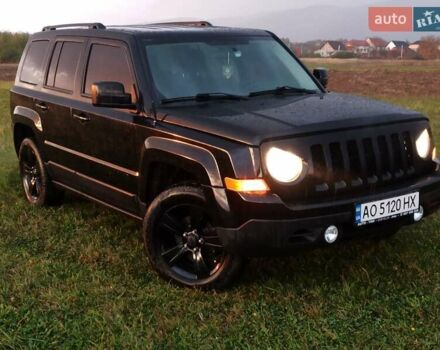 Черный Джип Патриот, объемом двигателя 2 л и пробегом 135 тыс. км за 9900 $, фото 7 на Automoto.ua