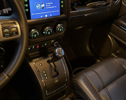 Черный Джип Патриот, объемом двигателя 2.4 л и пробегом 84 тыс. км за 15000 $, фото 15 на Automoto.ua