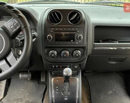 Черный Джип Патриот, объемом двигателя 2.36 л и пробегом 157 тыс. км за 9400 $, фото 24 на Automoto.ua