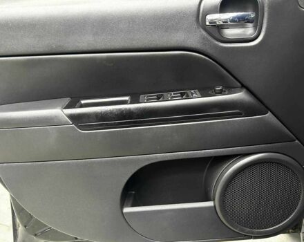 Чорний Джип Patriot, об'ємом двигуна 2.4 л та пробігом 104 тис. км за 11100 $, фото 16 на Automoto.ua