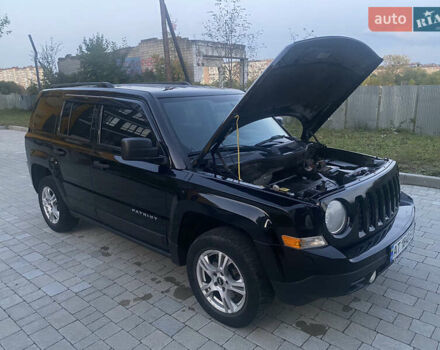 Черный Джип Патриот, объемом двигателя 2.36 л и пробегом 280 тыс. км за 7200 $, фото 10 на Automoto.ua