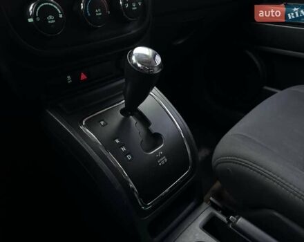 Чорний Джип Patriot, об'ємом двигуна 2 л та пробігом 283 тис. км за 8900 $, фото 35 на Automoto.ua