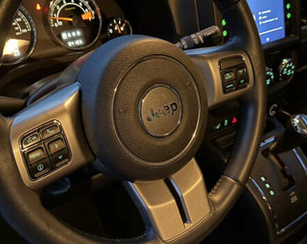 Черный Джип Патриот, объемом двигателя 2.4 л и пробегом 84 тыс. км за 15000 $, фото 14 на Automoto.ua