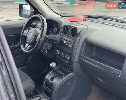 Черный Джип Патриот, объемом двигателя 2.36 л и пробегом 156 тыс. км за 9490 $, фото 22 на Automoto.ua