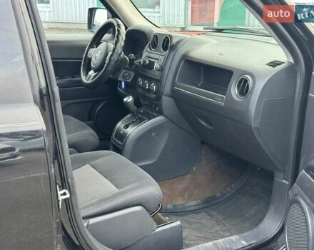 Черный Джип Патриот, объемом двигателя 2.36 л и пробегом 156 тыс. км за 9490 $, фото 21 на Automoto.ua