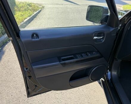 Джип Патриот 2014 в Софіївська Борщагівка на Automoto.ua Черный Джип Патриот, объемом двигателя 2.4 л и пробегом 200 тыс. км за 9900 $, фото 10 на Automoto.ua