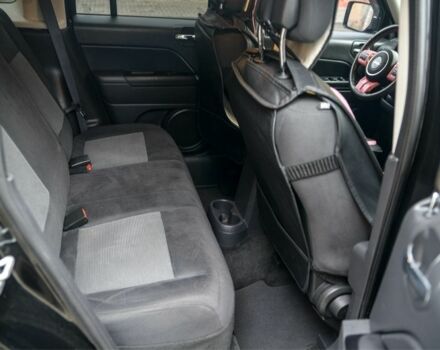 Черный Джип Патриот, объемом двигателя 2.4 л и пробегом 102 тыс. км за 10800 $, фото 4 на Automoto.ua