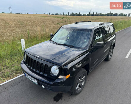 Чорний Джип Patriot, об'ємом двигуна 2.36 л та пробігом 169 тис. км за 11600 $, фото 1 на Automoto.ua