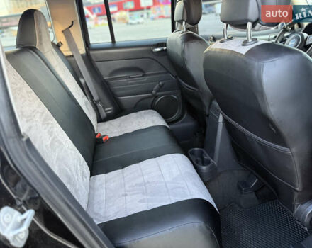 Чорний Джип Patriot, об'ємом двигуна 2 л та пробігом 137 тис. км за 10350 $, фото 11 на Automoto.ua