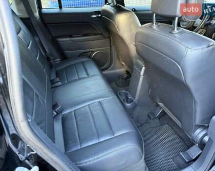 Чорний Джип Patriot, об'ємом двигуна 2.4 л та пробігом 128 тис. км за 10300 $, фото 13 на Automoto.ua