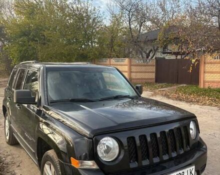 Черный Джип Патриот, объемом двигателя 2.36 л и пробегом 144 тыс. км за 10500 $, фото 11 на Automoto.ua