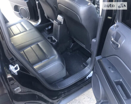 Черный Джип Патриот, объемом двигателя 2.36 л и пробегом 165 тыс. км за 13000 $, фото 13 на Automoto.ua