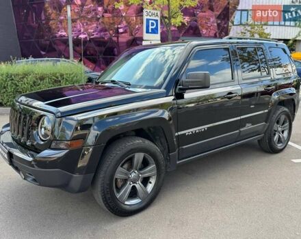 Чорний Джип Patriot, об'ємом двигуна 2.36 л та пробігом 123 тис. км за 10690 $, фото 2 на Automoto.ua