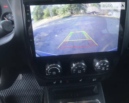 Черный Джип Патриот, объемом двигателя 2.36 л и пробегом 165 тыс. км за 13000 $, фото 15 на Automoto.ua