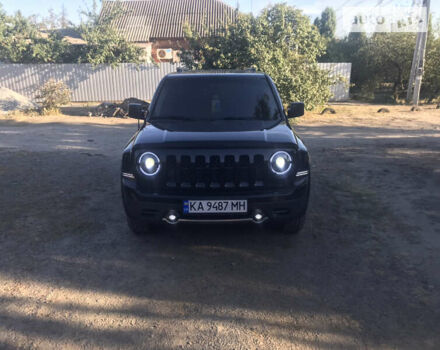 Черный Джип Патриот, объемом двигателя 2.36 л и пробегом 165 тыс. км за 13000 $, фото 1 на Automoto.ua