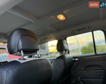 Чорний Джип Patriot, об'ємом двигуна 2 л та пробігом 137 тис. км за 10350 $, фото 9 на Automoto.ua