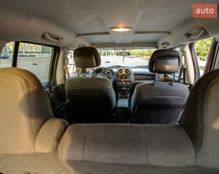 Чорний Джип Patriot, об'ємом двигуна 2.36 л та пробігом 190 тис. км за 11000 $, фото 7 на Automoto.ua