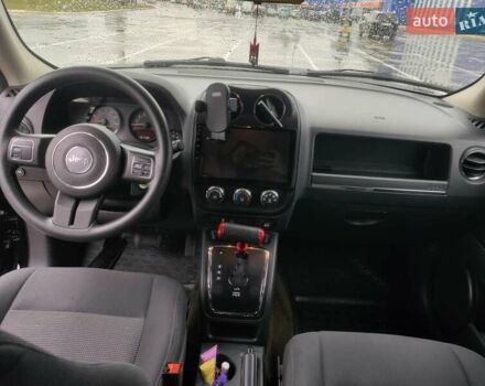 Черный Джип Патриот, объемом двигателя 2.36 л и пробегом 244 тыс. км за 10000 $, фото 2 на Automoto.ua