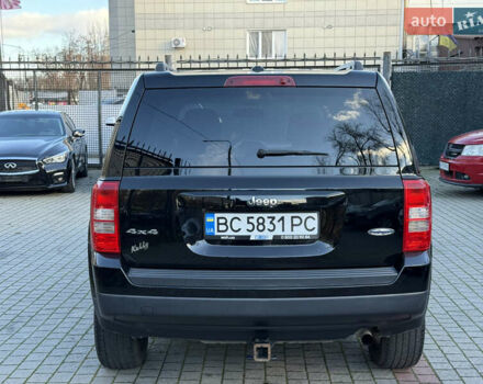 Чорний Джип Patriot, об'ємом двигуна 2.4 л та пробігом 128 тис. км за 10300 $, фото 5 на Automoto.ua