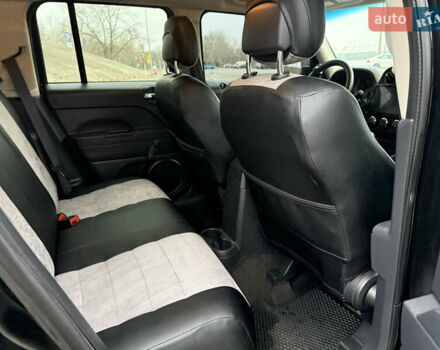 Черный Джип Патриот, объемом двигателя 2 л и пробегом 137 тыс. км за 10350 $, фото 13 на Automoto.ua