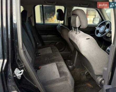 Чорний Джип Patriot, об'ємом двигуна 2.36 л та пробігом 144 тис. км за 7900 $, фото 36 на Automoto.ua