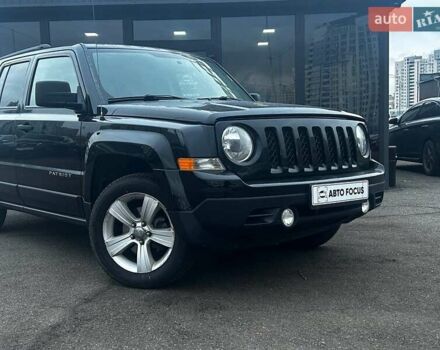 Чорний Джип Patriot, об'ємом двигуна 2.36 л та пробігом 145 тис. км за 10990 $, фото 2 на Automoto.ua
