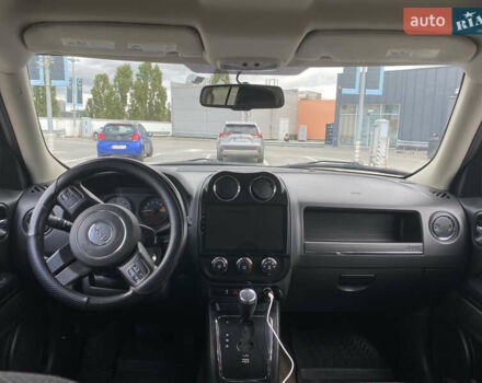 Черный Джип Патриот, объемом двигателя 2.36 л и пробегом 143 тыс. км за 10900 $, фото 4 на Automoto.ua