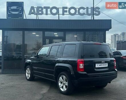 Чорний Джип Patriot, об'ємом двигуна 2.36 л та пробігом 145 тис. км за 10990 $, фото 3 на Automoto.ua