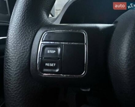 Чорний Джип Patriot, об'ємом двигуна 2.36 л та пробігом 145 тис. км за 10990 $, фото 13 на Automoto.ua