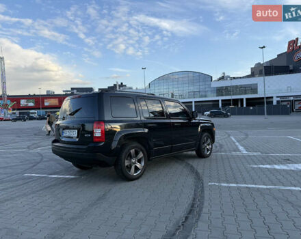 Чорний Джип Patriot, об'ємом двигуна 2 л та пробігом 137 тис. км за 10350 $, фото 6 на Automoto.ua