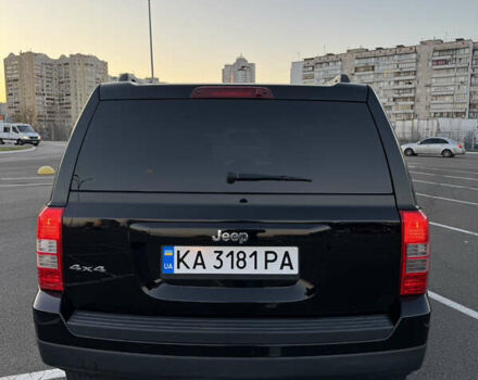 Чорний Джип Patriot, об'ємом двигуна 2.36 л та пробігом 187 тис. км за 10900 $, фото 6 на Automoto.ua