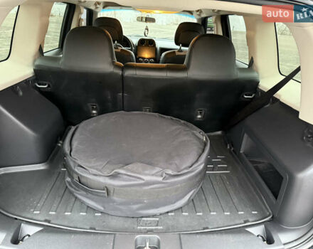 Чорний Джип Patriot, об'ємом двигуна 2 л та пробігом 137 тис. км за 10350 $, фото 31 на Automoto.ua