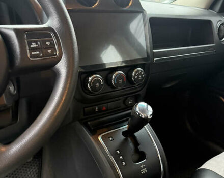 Черный Джип Патриот, объемом двигателя 2 л и пробегом 137 тыс. км за 10350 $, фото 23 на Automoto.ua