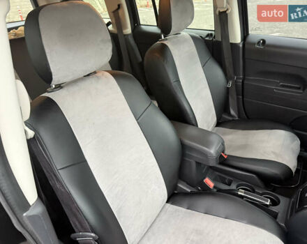 Черный Джип Патриот, объемом двигателя 2 л и пробегом 137 тыс. км за 10350 $, фото 18 на Automoto.ua