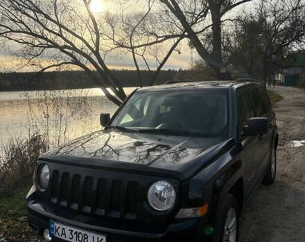 Черный Джип Патриот, объемом двигателя 2.36 л и пробегом 144 тыс. км за 10500 $, фото 2 на Automoto.ua