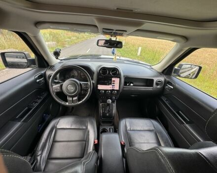 Черный Джип Патриот, объемом двигателя 2.4 л и пробегом 169 тыс. км за 11100 $, фото 6 на Automoto.ua