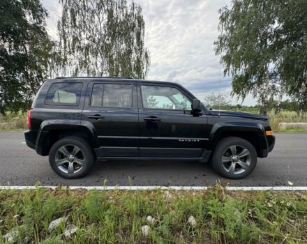 Черный Джип Патриот, объемом двигателя 2.4 л и пробегом 169 тыс. км за 11100 $, фото 3 на Automoto.ua