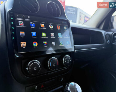 Чорний Джип Patriot, об'ємом двигуна 2 л та пробігом 137 тис. км за 10350 $, фото 17 на Automoto.ua