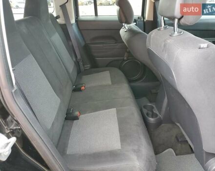 Черный Джип Патриот, объемом двигателя 2 л и пробегом 127 тыс. км за 1100 $, фото 9 на Automoto.ua