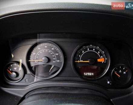 Чорний Джип Patriot, об'ємом двигуна 2 л та пробігом 85 тис. км за 8950 $, фото 6 на Automoto.ua