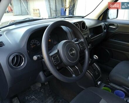 Джип Патриот 2016 в Житомире на Automoto.ua Черный Джип Патриот, объемом двигателя 2.36 л и пробегом 127 тыс. км за 12300 $, фото 5 на Automoto.ua