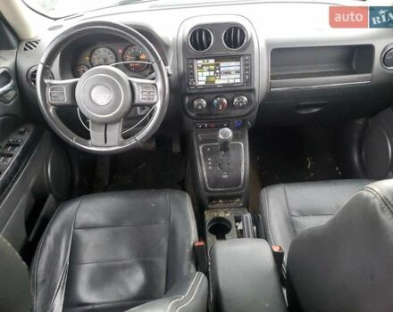 Джип Патриот 2016 в Днепре (Днепропетровске) на Automoto.ua Черный Джип Патриот, объемом двигателя 2.4 л и пробегом 175 тыс. км за 850 $, фото 7 на Automoto.ua