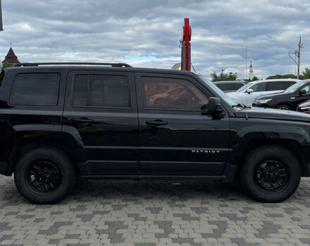 Черный Джип Патриот, объемом двигателя 2.4 л и пробегом 200 тыс. км за 9800 $, фото 7 на Automoto.ua