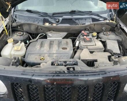 Джип Патриот 2016 в Днепре (Днепропетровске) на Automoto.ua Черный Джип Патриот, объемом двигателя 2.4 л и пробегом 175 тыс. км за 850 $, фото 11 на Automoto.ua