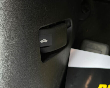 Черный Джип Патриот, объемом двигателя 2.4 л и пробегом 200 тыс. км за 9800 $, фото 24 на Automoto.ua