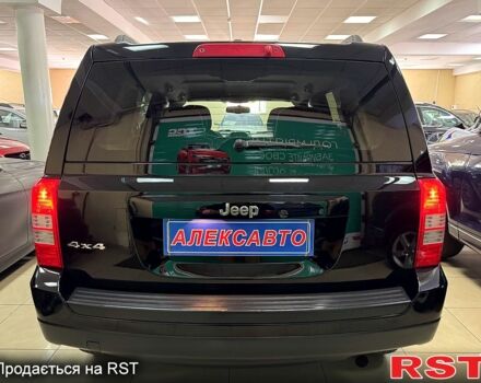 Чорний Джип Patriot, об'ємом двигуна 2.4 л та пробігом 109 тис. км за 10400 $, фото 5 на Automoto.ua