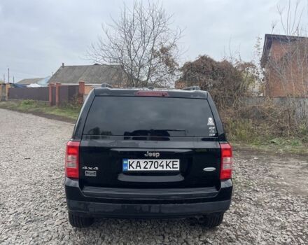 Черный Джип Патриот, объемом двигателя 2.4 л и пробегом 200 тыс. км за 10000 $, фото 4 на Automoto.ua