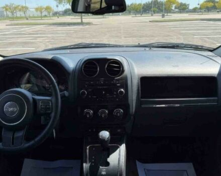 Черный Джип Патриот, объемом двигателя 2.4 л и пробегом 72 тыс. км за 5800 $, фото 9 на Automoto.ua