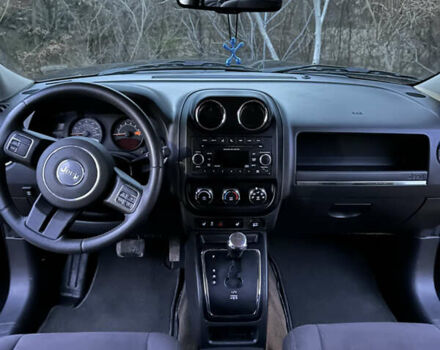 Черный Джип Патриот, объемом двигателя 2.36 л и пробегом 32 тыс. км за 11200 $, фото 1 на Automoto.ua