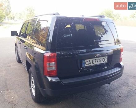 Черный Джип Патриот, объемом двигателя 2 л и пробегом 80 тыс. км за 9400 $, фото 3 на Automoto.ua